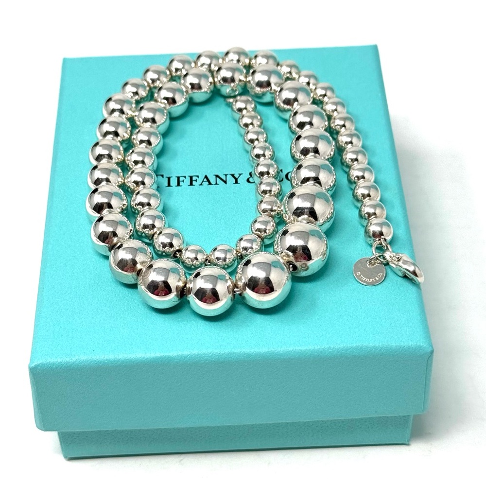 Authentic Tiffany & Co. Graduated Beaded Ball Necklace. - Picture 9 of 14